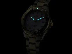 TAG Heuer Aquaracer><noscript><img width=
