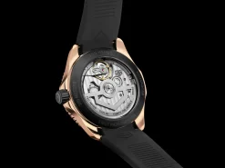 TAG Heuer Aquaracer Professional 200><noscript><img width=