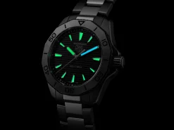 TAG Heuer Aquaracer Professional 200><noscript><img width=