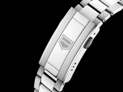 TAG Heuer Aquaracer Professional 200 Date><noscript><img width=