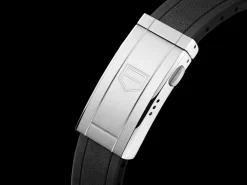 TAG Heuer Aquaracer Professional 200><noscript><img width=
