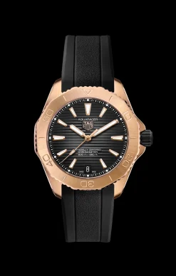 TAG Heuer Aquaracer Professional 200><noscript><img width=